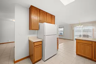 1193 Rose Dr, Sycamore, IL 60178 - Photo 14