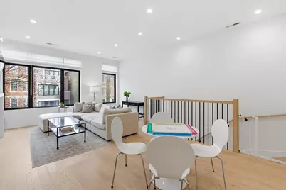 1244 N Greenview Avenue #2, Chicago, IL 60642 - Photo 4