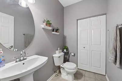 [Address not provided], Yorkville, IL 60560 - Photo 12