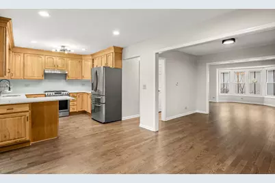 15 White Oak Circle, Saint Charles, IL 60174 - Photo 16