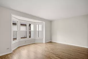 15 White Oak Cir, Saint Charles, IL 60174 - Photo 6