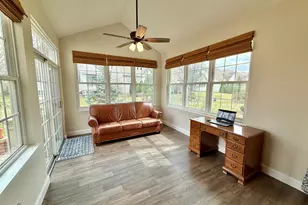 1167 Kingsley Ln, Aurora, IL 60505 - Photo 18