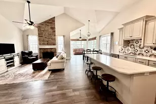 1167 Kingsley Ln, Aurora, IL 60505 - Photo 10