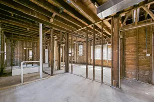 7339 S Bennett Ave, Chicago, IL 60649 - Photo 6