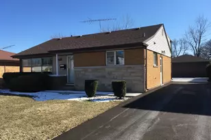 7425 Lake St, Morton Grove, IL 60053 - Photo 1