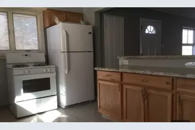 7425 Lake Street, Morton Grove, IL 60053 - Photo 2