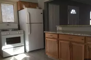 7425 Lake St, Morton Grove, IL 60053 - Photo 2