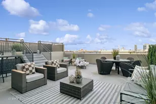 900 N Kingsbury St, Chicago, IL 60610 - Photo 18