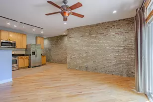 3100 W Addison St, Chicago, IL 60618 - Photo 12