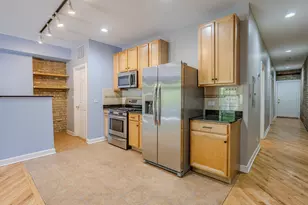3100 W Addison St, Chicago, IL 60618 - Photo 6