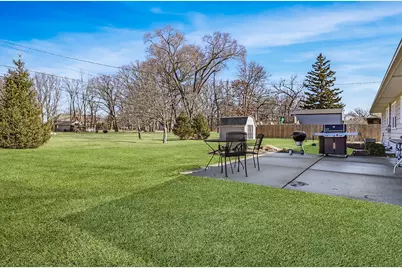 17528 Woodbrook Lane, Lockport, IL 60441 - Photo 16