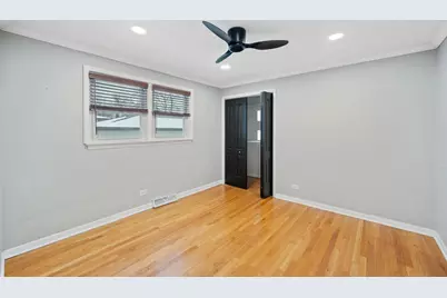 [Address not provided], Chicago, IL 60633 - Photo 8