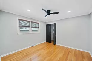 [Address not provided], Chicago, IL 60633 - Photo 8