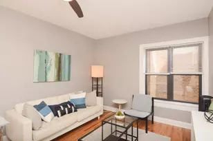 630 W Stratford Pl, Chicago, IL 60657 - Photo 10