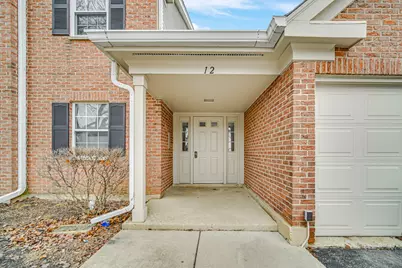 12 Aberdeen Court #Z1, Schaumburg, IL 60194 - Photo 4
