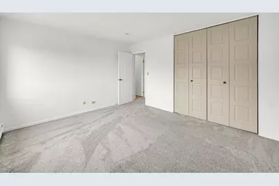 [Address not provided], Lisle, IL 60532 - Photo 16