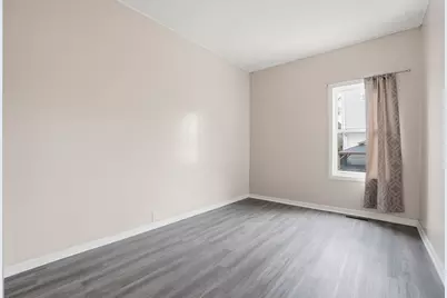 10046 S Commercial Avenue, Chicago, IL 60617 - Photo 32