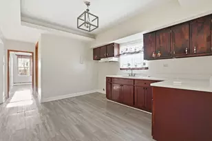 10046 S Commercial Ave, Chicago, IL 60617 - Photo 6