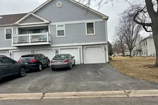 1229 Ballantrae Pl, Mundelein, IL 60060 - Photo 1