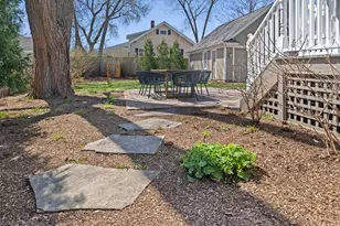 323 W Maple Ave, Libertyville, IL 60048 - Photo 42