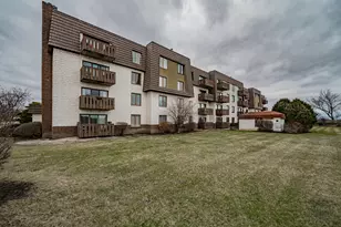 12900 W Heiden Cir, Lake Bluff, IL 60044 - Photo 26