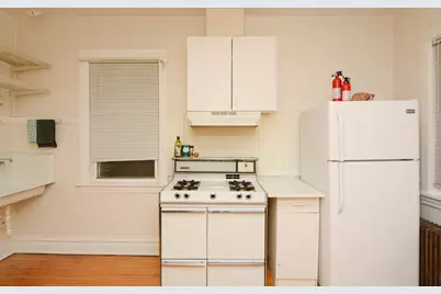 3422 N Lincoln Avenue #2, Chicago, IL 60657 - Photo 2