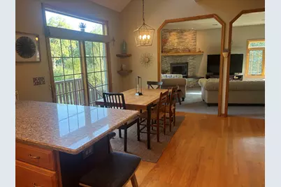 2S590 Seraph Holmes Court, Warrenville, IL 60555 - Photo 24