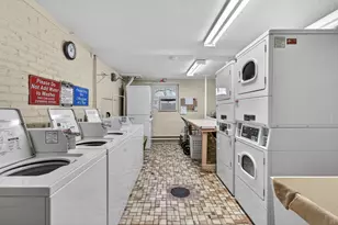 222 Madison St, Joliet, IL 60435 - Photo 20