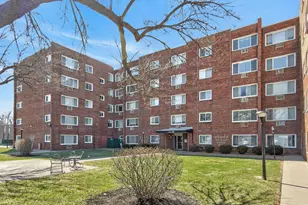 222 Madison St, Joliet, IL 60435 - Photo 1