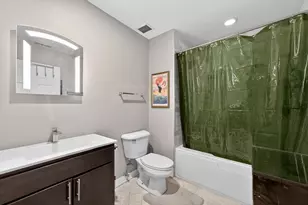 910 W Madison St, Chicago, IL 60607 - Photo 14