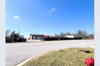 394 E Glenwood Dyer Road, Glenwood, IL 60425 - Photo 18