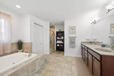 2067 Edgeview Drive, New Lenox, IL 60451 - Photo 16