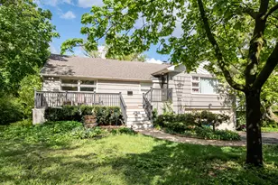 4624 Lee Ave, Downers Grove, IL 60515 - Photo 2
