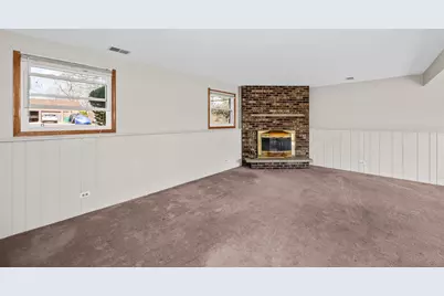 13055 W 28th Street, Zion, IL 60099 - Photo 22