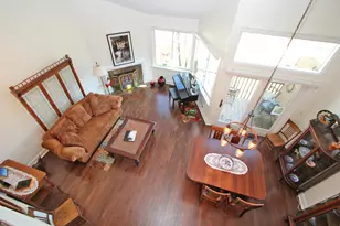 328 Indian Point, Lake Barrington, IL 60010 - Photo 10