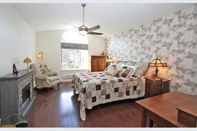 328 Indian Point #328, Lake Barrington, IL 60010 - Photo 34