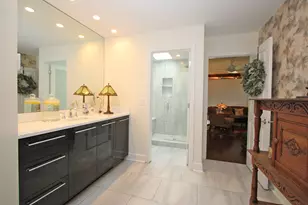 328 Indian Point, Lake Barrington, IL 60010 - Photo 40