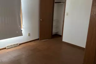 509 N Park Ave, Aurora, IL 60506 - Photo 6