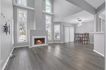 730 Hamilton Circle, Schaumburg, IL 60194 - Photo 2