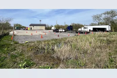 394 E Glenwood Dyer Road, Glenwood, IL 60425 - Photo 18