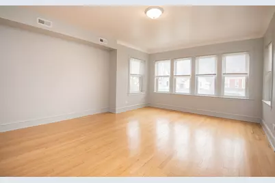 630 N Lorel Avenue, Chicago, IL 60644 - Photo 2