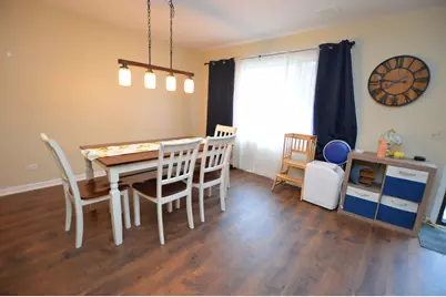 516 N Thornwood Drive, McHenry, IL 60050 - Photo 8