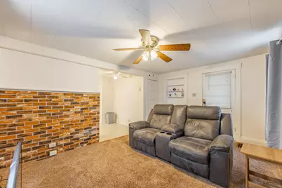 [Address not provided], Rochelle, IL 61068 - Photo 22