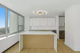 1700 E 56th St, Chicago, IL 60637 - Photo 14