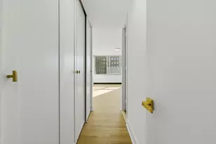 1700 E 56th St, Chicago, IL 60637 - Photo 24