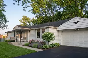 20901 N Catalpa St, Deerfield, IL 60015 - Photo 1