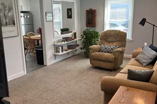 33077 Sunset Ave N, Grayslake, IL 60030 - Photo 4