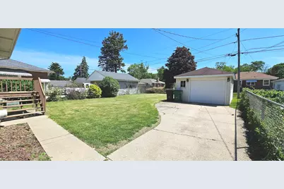 2343 Hawthorne Avenue, Westchester, IL 60154 - Photo 20