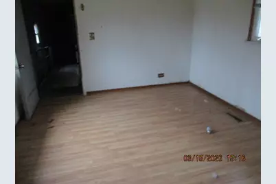 2716 Gideon Avenue, Zion, IL 60099 - Photo 10