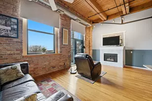 1550 S Indiana Ave, Chicago, IL 60605 - Photo 6